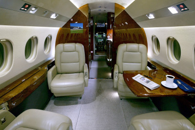 2011 Dassault Falcon 2000LX: 