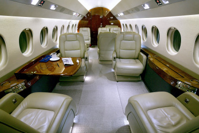 2011 Dassault Falcon 2000LX: 