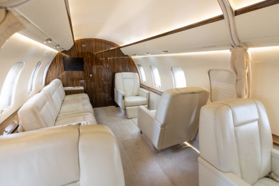 2009 Bombardier Challenger 605: 