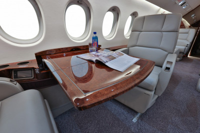 2004 Dassault Falcon 2000EX EASy: 