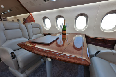 2004 Dassault Falcon 2000EX EASy: 