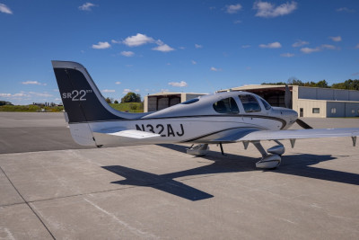 2012 Cirrus SR22 G3 GTS: 