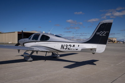 2012 Cirrus SR22 G3 GTS: 