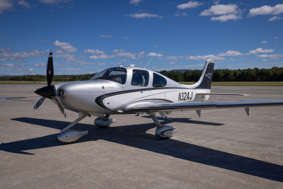 2012 Cirrus SR22 G3 GTS: 