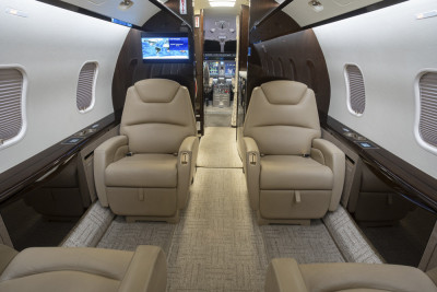 2013 Bombardier Challenger 300: 