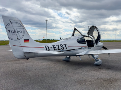 2010 Cirrus SR22T G3 GTS: 