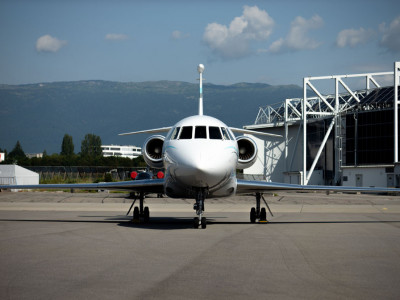 2013 Dassault Falcon 2000LX: 