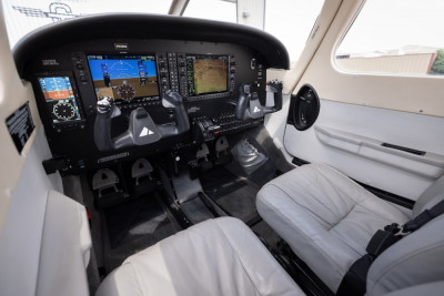 2019 Piper Archer LX: 