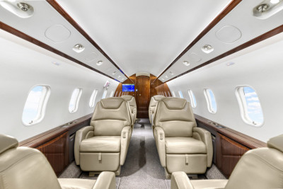 2013 Bombardier Challenger 300: 