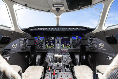 2013 Bombardier Challenger 300: 