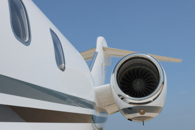 2011 Bombardier Challenger 300: 