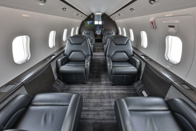 2011 Bombardier Challenger 300: 