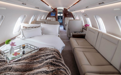 2009 Bombardier Challenger 605: 