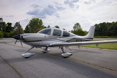 2016 Cirrus SR22 GTS: 