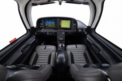 2016 Cirrus SR22 GTS: 