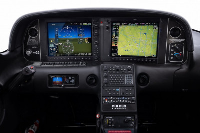 2016 Cirrus SR22 GTS: 