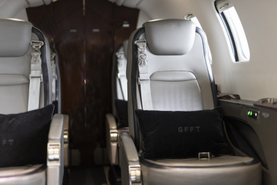 2015 Bombardier Learjet 70: 