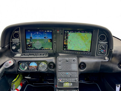 2012 Cirrus SR22T G3 GTS: 