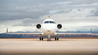 1999 Bombardier Challenger 604: Nsoe