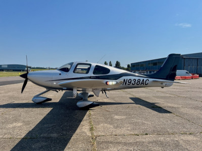 2014 Cirrus SR22 GTS: 