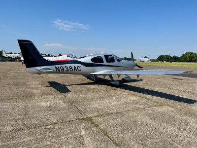 2014 Cirrus SR22 GTS: 