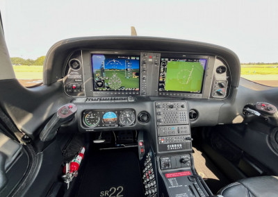 2014 Cirrus SR22 GTS: 