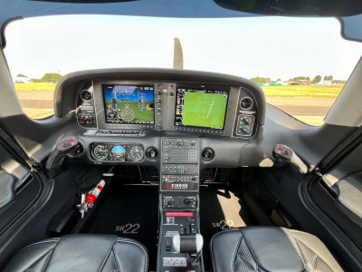 2014 Cirrus SR22 GTS: 