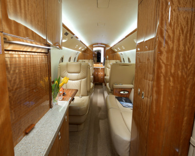 2009 Gulfstream G150: 