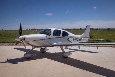 2021 Cirrus SR22T G6 GTS: 