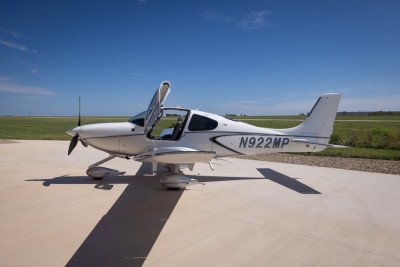 2021 Cirrus SR22T G6 GTS: 