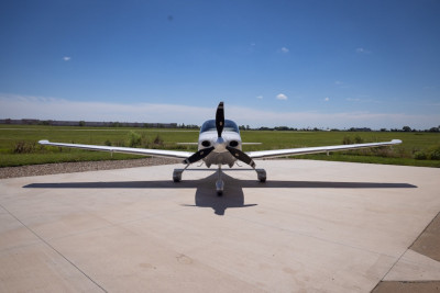 2021 Cirrus SR22T G6 GTS: 