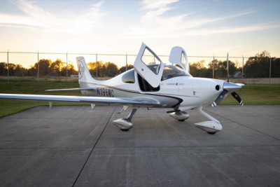 2010 Cirrus SR20 G3 GTS: 