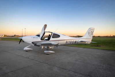 2010 Cirrus SR20 G3 GTS: 