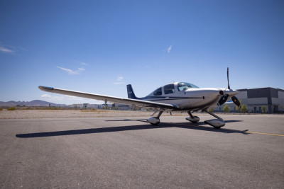 2017 Cirrus SR22 G6 GTS: 