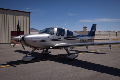 2017 Cirrus SR22 G6 GTS: 