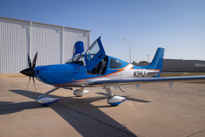 2023 Cirrus SR22T G6 GTS: 