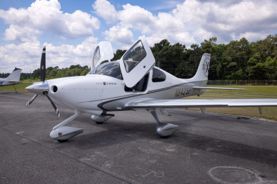 2010 Cirrus SR20 G3 GTS: 