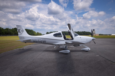 2010 Cirrus SR20 G3 GTS: 