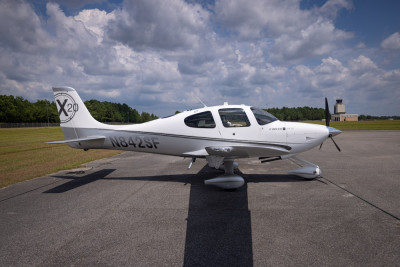 2010 Cirrus SR20 G3 GTS: 