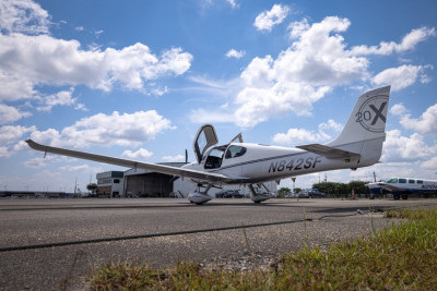 2010 Cirrus SR20 G3 GTS: 