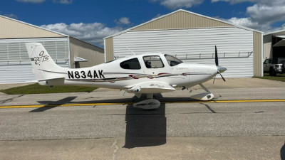 2005 Cirrus SR22 G2 GTS: 