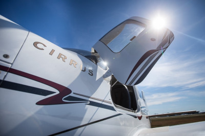 2005 Cirrus SR22 G2 GTS: 