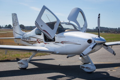 2005 Cirrus SR22 G2 GTS: 