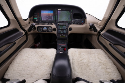 2006 Cirrus SR20 G2: 
