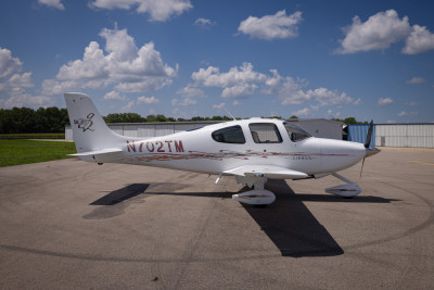 2006 Cirrus SR20 G2: 
