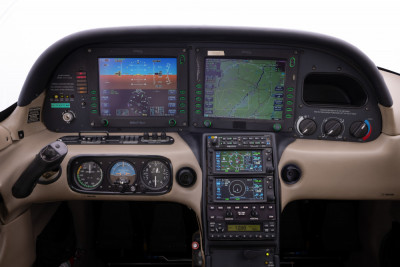 2006 Cirrus SR20 G2: 
