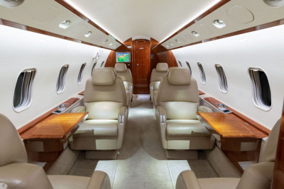 2007 Bombardier Challenger 300: 