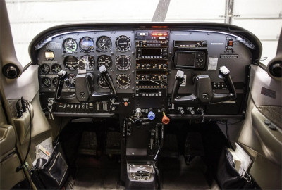 1999 Cessna 206H Stationair: 