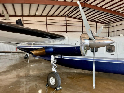 1981 Twin Commander 1000: 