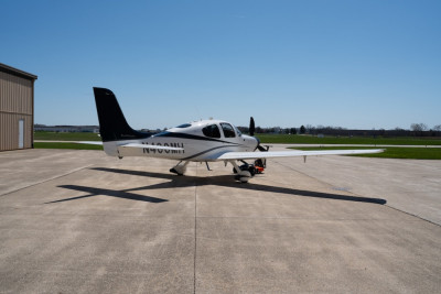 2014 Cirrus SR22T G5 GTS: 